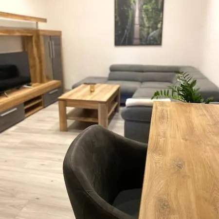 Novy Moderny Sapex V Centre Mesta Apartamento