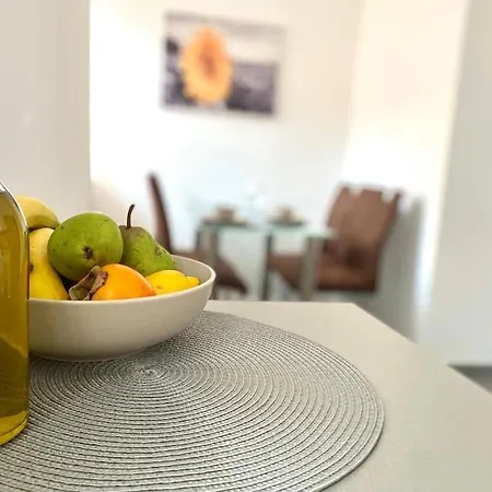 Novy Moderny Sapex V Centre Mesta Apartamento Prešov